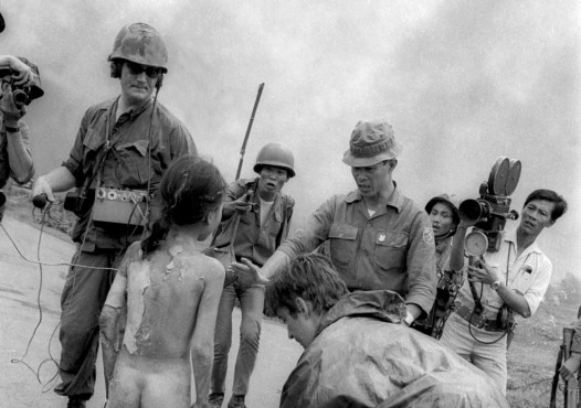 Napalm bombasından sonra, Vietnam, 1972