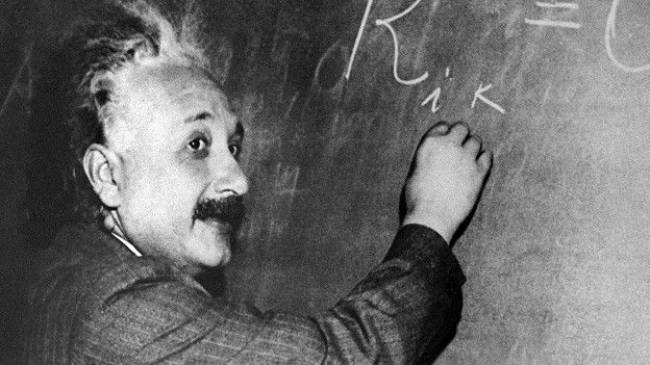 Einstein'in 1916'daki yer çekim dalgalarına ilişkin teorisi ikinci kez ispatlanırken, ilk gözlemin tesadüf olmadığı ortaya konuldu. İzafiyet Teorisi'ni yazarken tüm evrenin yer çekimi dalgalarıyla kaplı olduğu kuramını ortaya atan Einstein, yapılan en son gözlemle bir kez daha haklı çıkarken, bunun hiçbir zaman tespit edilemeyeceği düşüncesinde ise yanıldığı ortaya çıkmış oldu.