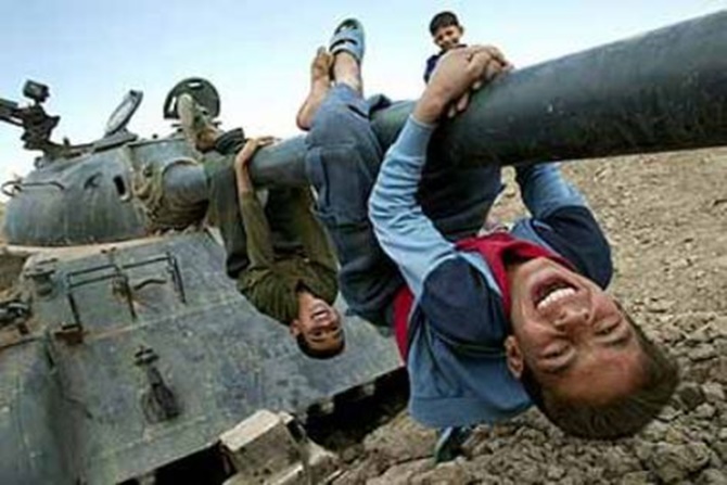 Tank Savaş Çocuk