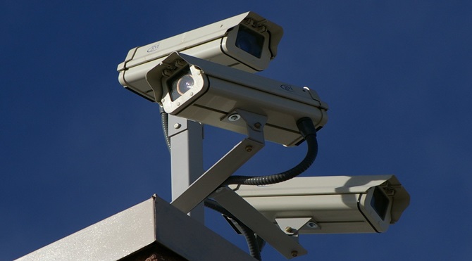Surveillance_cameras